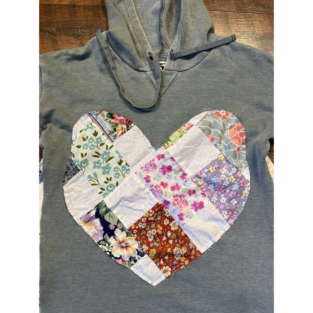 Upcycled American Eagle Hoodie XS Handmade Quilt Heart Patchwork Cottagecore - Picture 2 of 7
